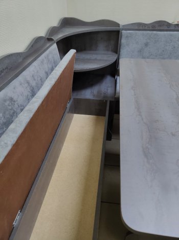 Кухонный уголок Миссия с полкой ткань в Алдане - mebel154.com