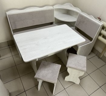 Кухонный уголок Миссия с полкой ткань в Алдане - mebel154.com